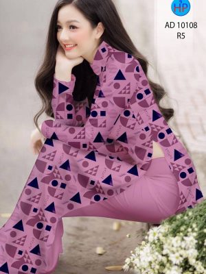 1627372200 14 vai ao dai mau moi ra hien nay (5)